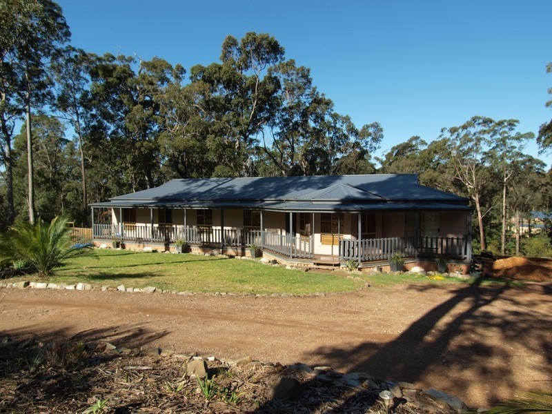 7 Law Lane, Sunshine Bay NSW 2536