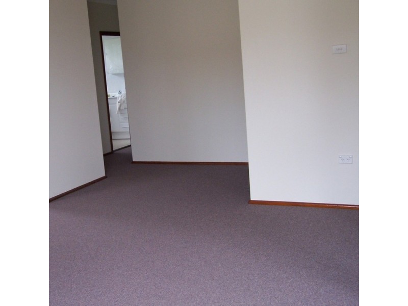 33 Yugura Street, Malua Bay NSW 2536