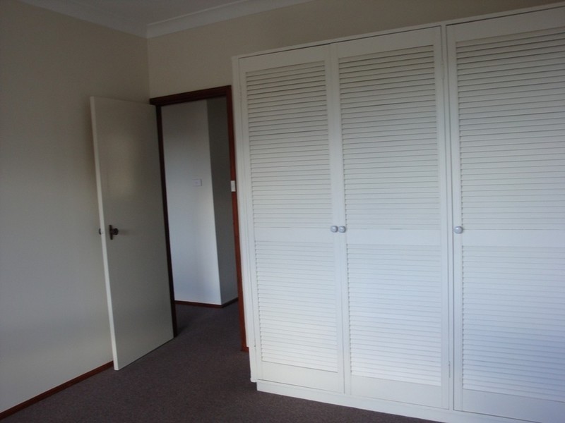 33 Yugura Street, Malua Bay NSW 2536