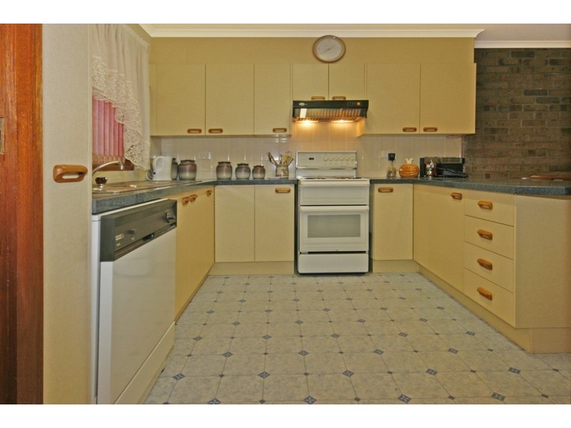 12 The Estuary, Mossy Point NSW 2537