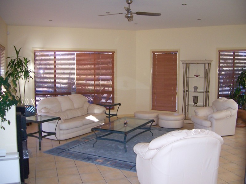 12 The Estuary, Mossy Point NSW 2537