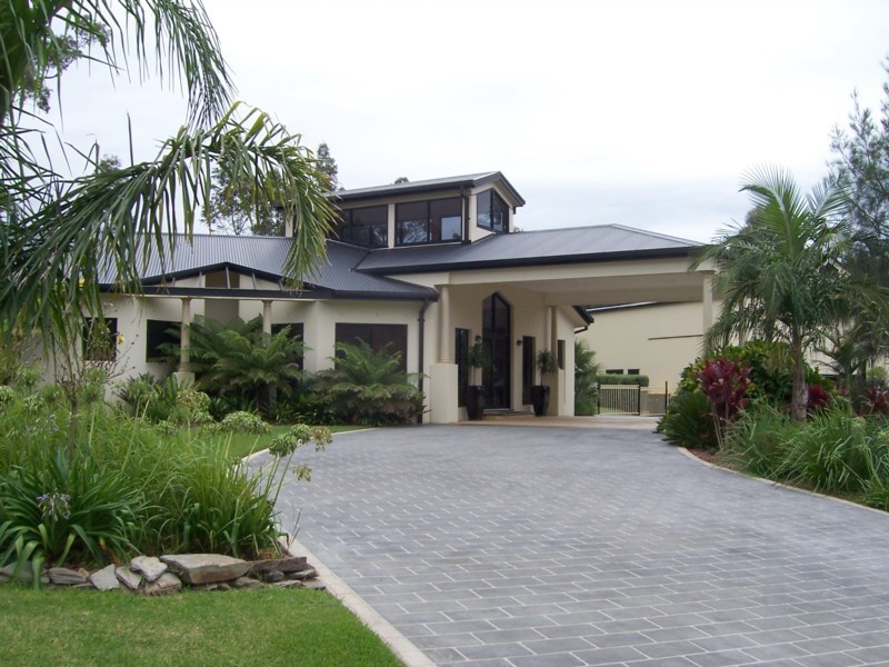 12 The Estuary, Mossy Point NSW 2537