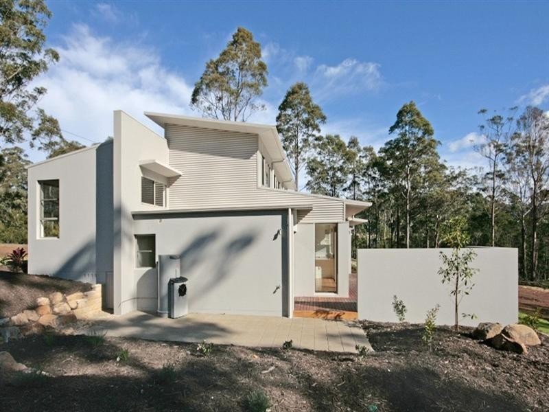 2 Brush Box Place, Batehaven NSW 2536