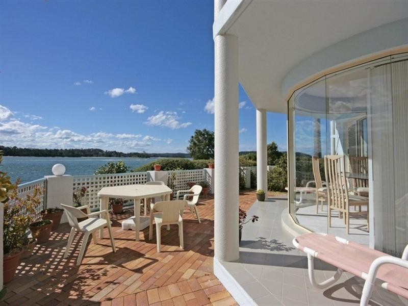 2/25 Beach Road, Batemans Bay NSW 2536