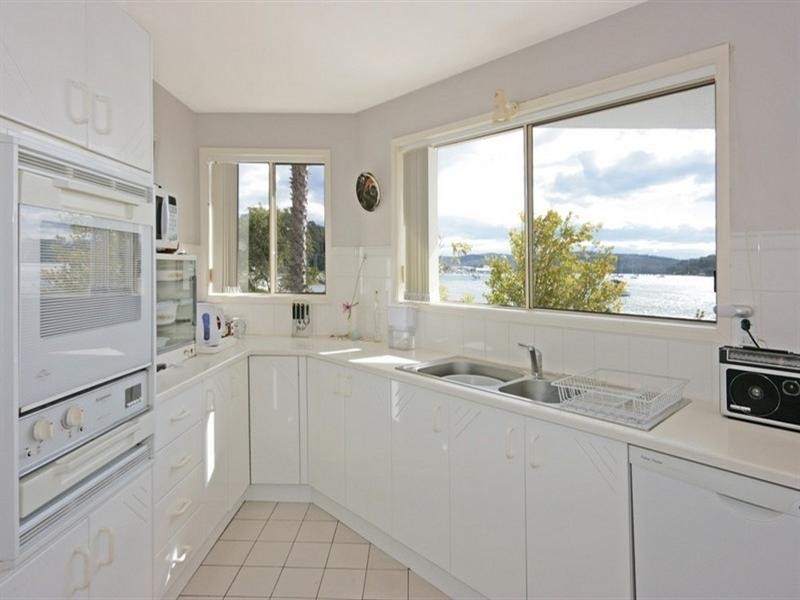 2/25 Beach Road, Batemans Bay NSW 2536