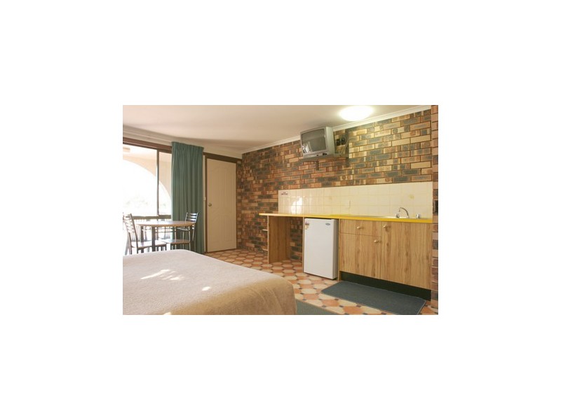 12-15/54 Beach Road, Batemans Bay NSW 2536