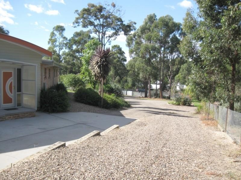 6 Riverlink Drive, Mossy Point NSW 2537