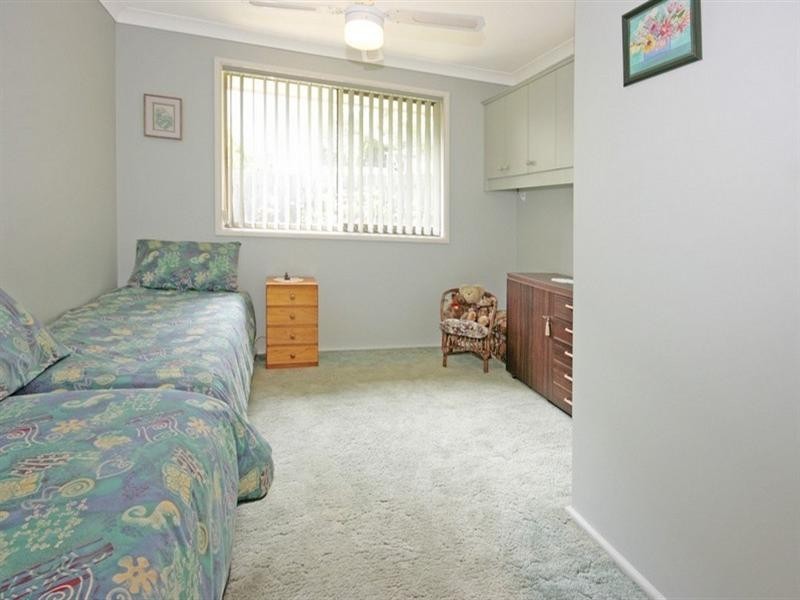 3 Hillview Place, Sunshine Bay NSW 2536