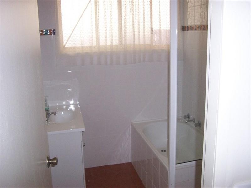 12 Country Club Drive, Catalina NSW 2536