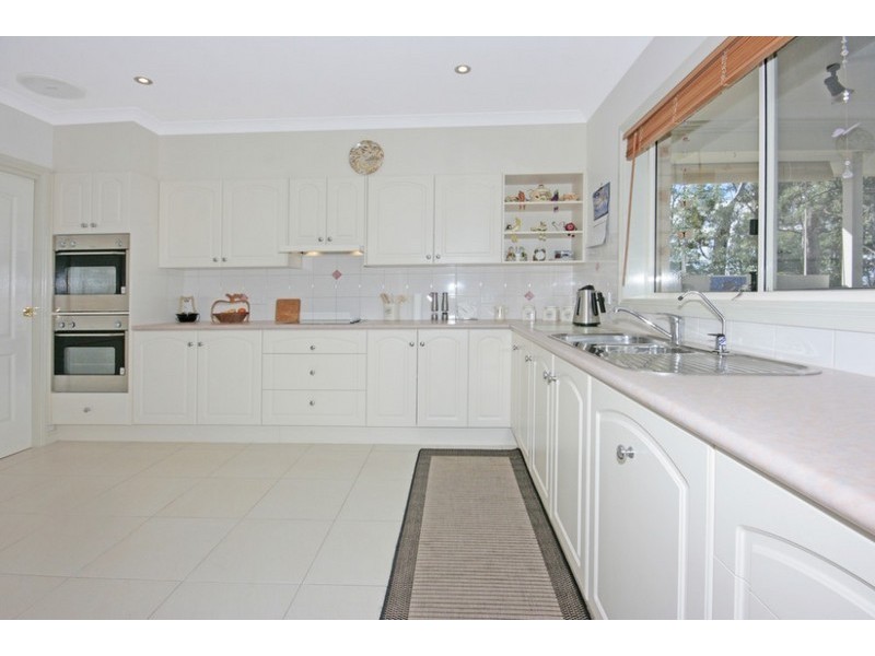 84 Berrima Parade, Surfside NSW 2536