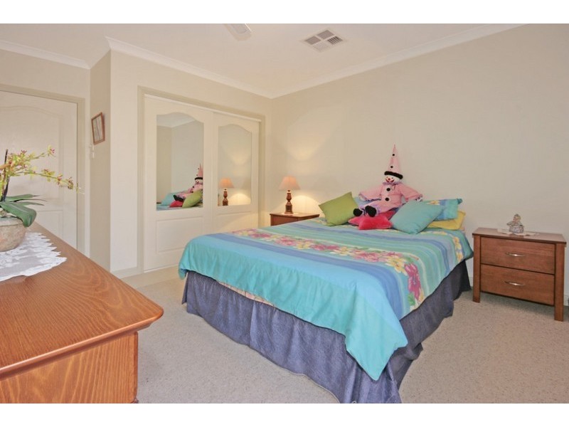 84 Berrima Parade, Surfside NSW 2536