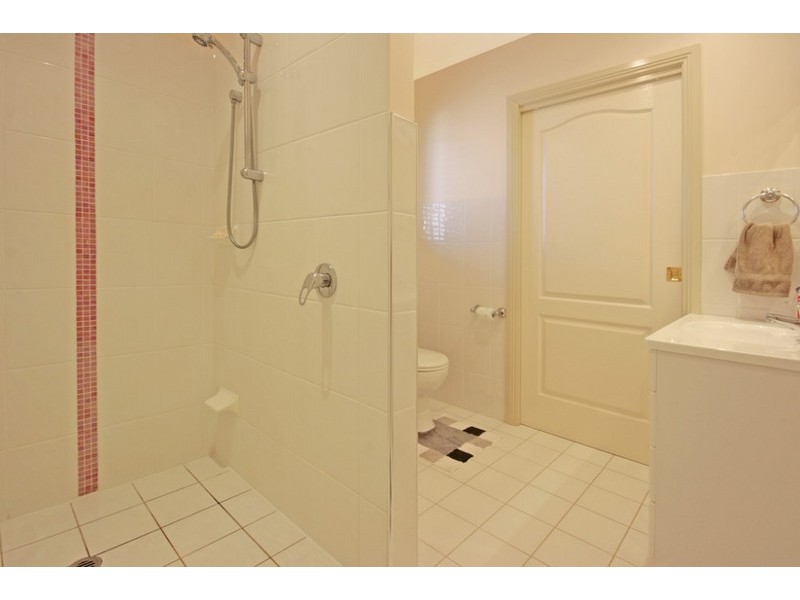 84 Berrima Parade, Surfside NSW 2536