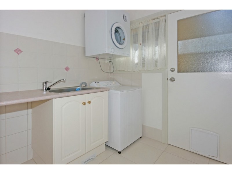 84 Berrima Parade, Surfside NSW 2536