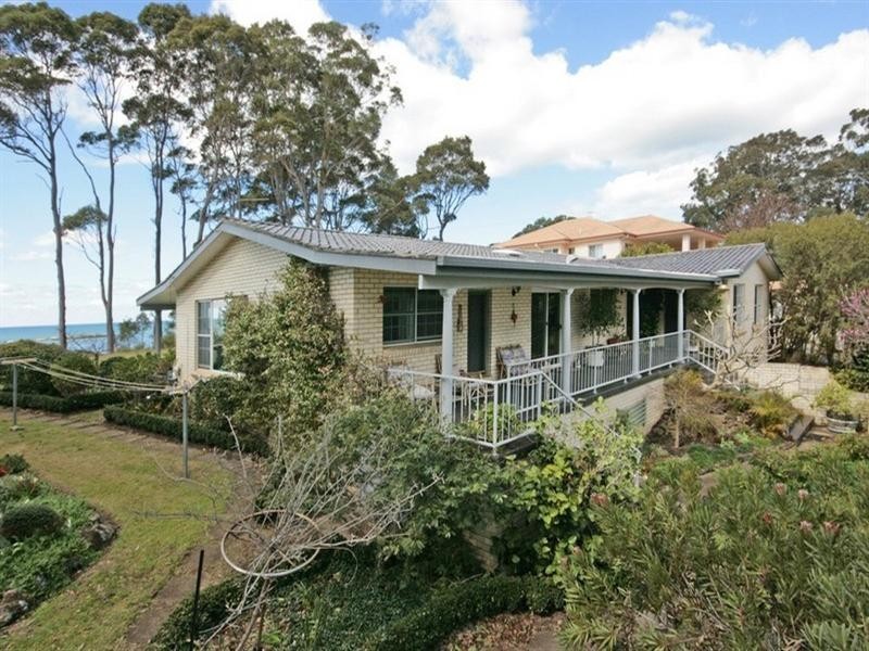 22 Observation Avenue, Batemans Bay NSW 2536
