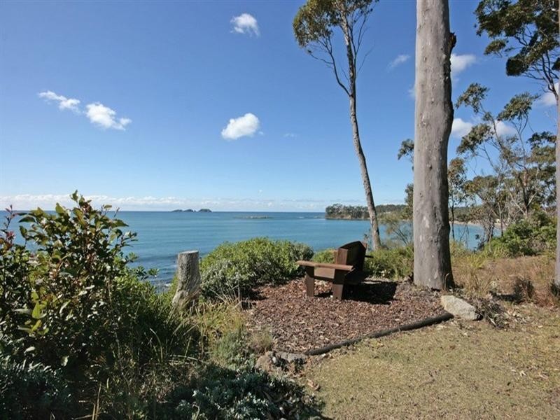 22 Observation Avenue, Batemans Bay NSW 2536