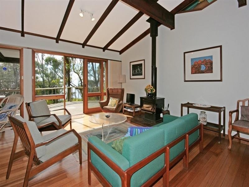 68 Burri Point Road, Batemans Bay NSW 2536