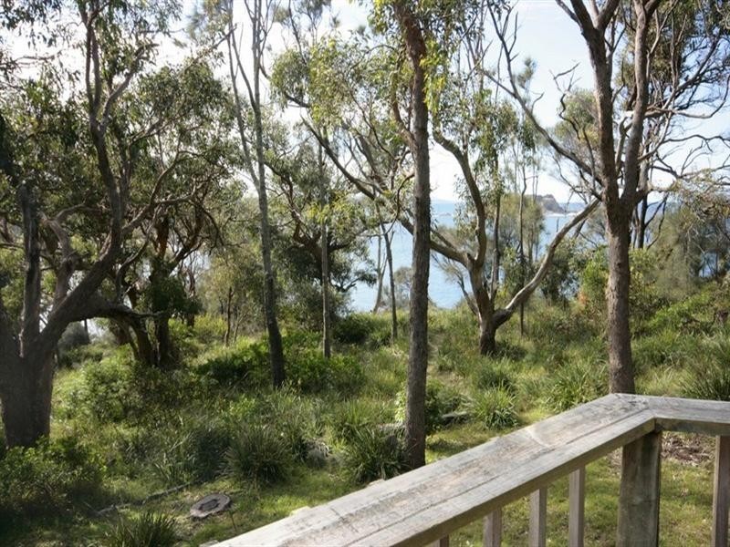 68 Burri Point Road, Batemans Bay NSW 2536