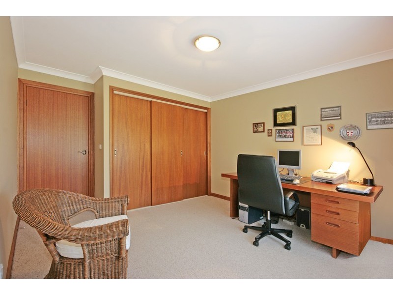 10 Clearwater Terrace, Mossy Point NSW 2537