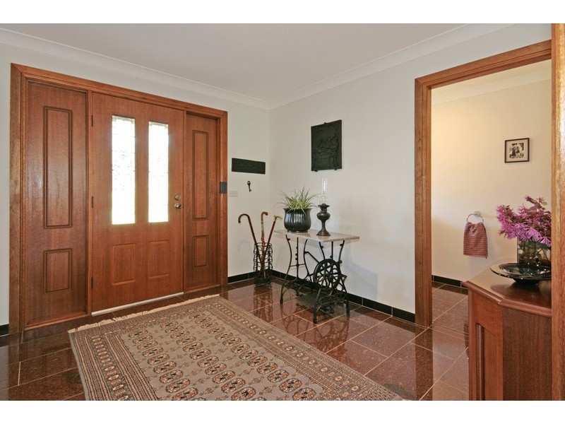 10 Clearwater Terrace, Mossy Point NSW 2537