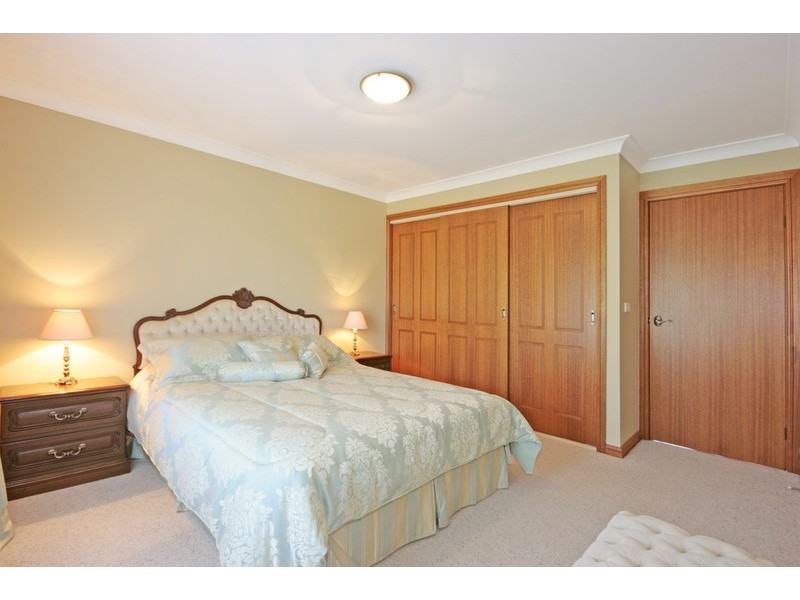 10 Clearwater Terrace, Mossy Point NSW 2537