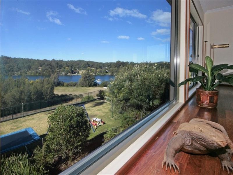 18 Nelligen Place, Nelligen NSW 2536