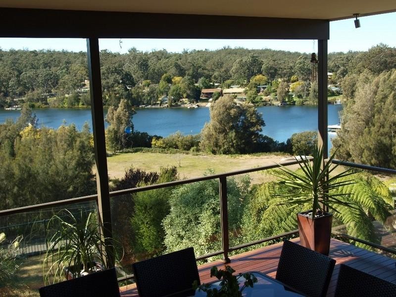 18 Nelligen Place, Nelligen NSW 2536