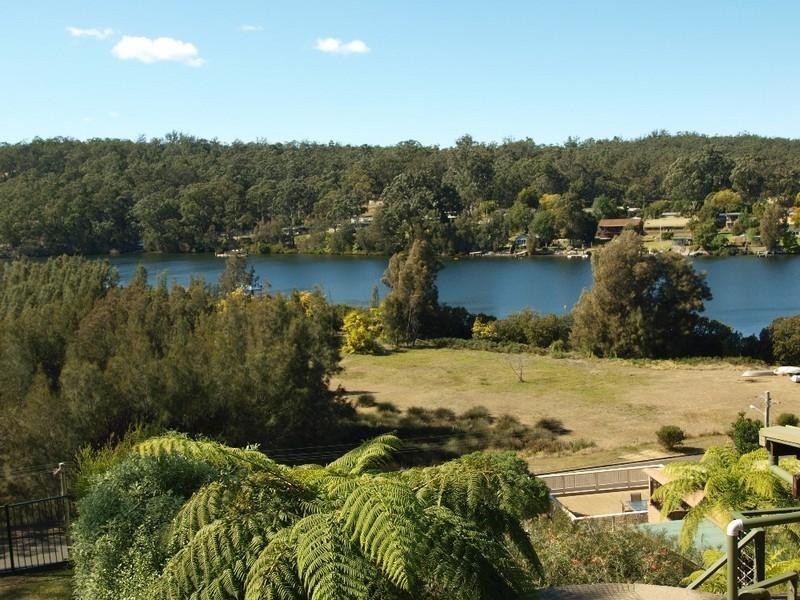 18 Nelligen Place, Nelligen NSW 2536