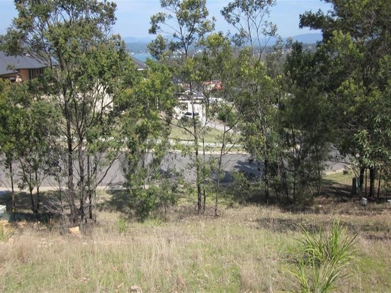 5 Broomfield Crescent, Long Beach NSW 2536