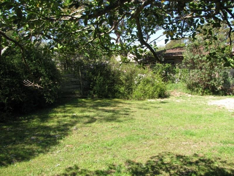 52 Grant Street, Broulee NSW 2537