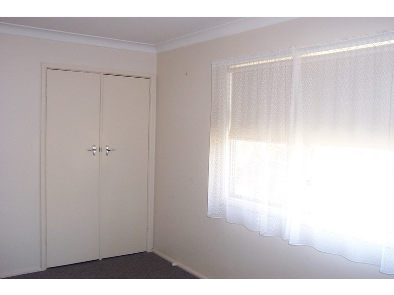 1 Peter Crescent, Batehaven NSW 2536