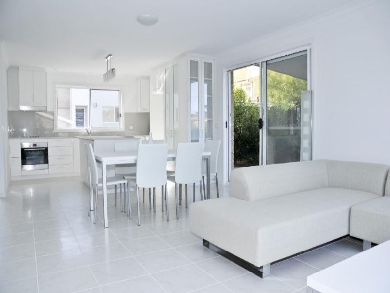 4/44 Parker Avenue, Surf Beach NSW 2536