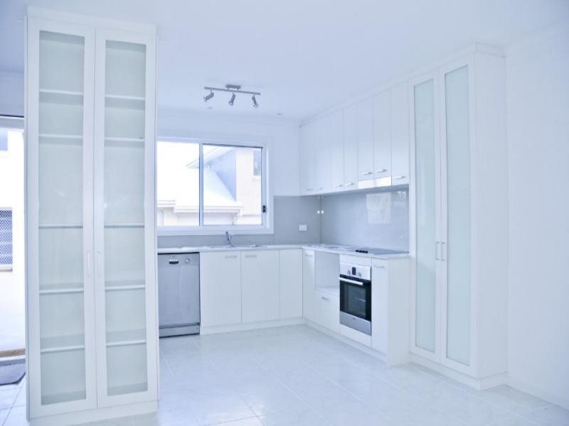 4/44 Parker Avenue, Surf Beach NSW 2536