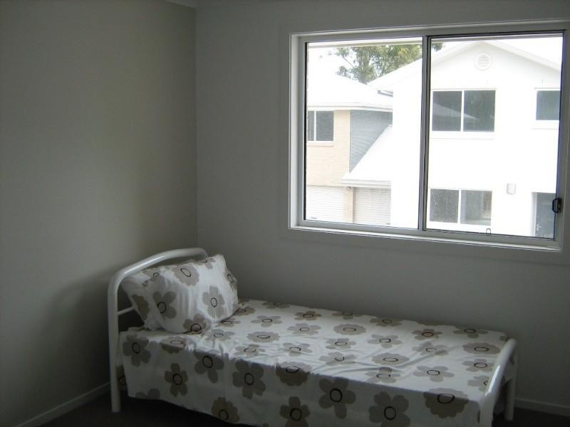 4/44 Parker Avenue, Surf Beach NSW 2536