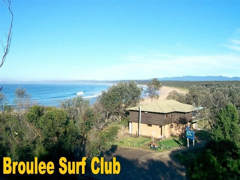 101 Coronation Drive, Broulee NSW 2537