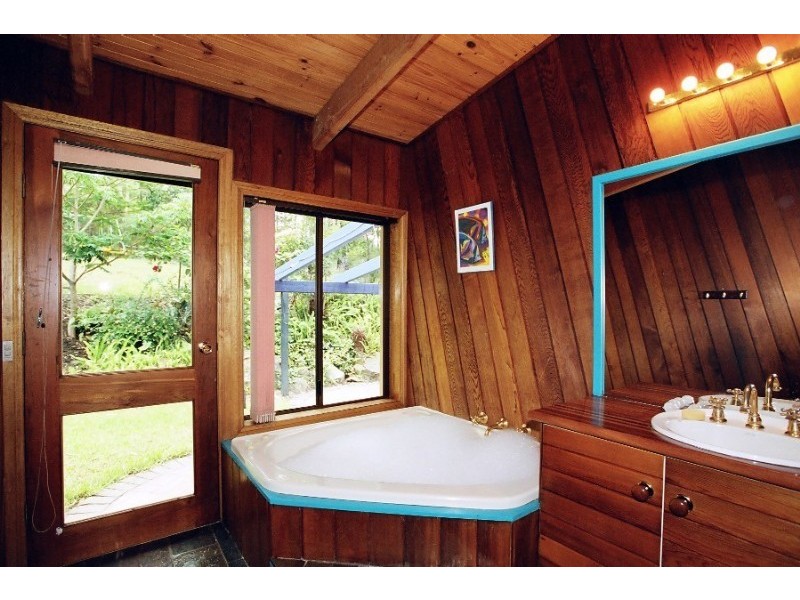 9B Allinga Close, Batemans Bay NSW 2536