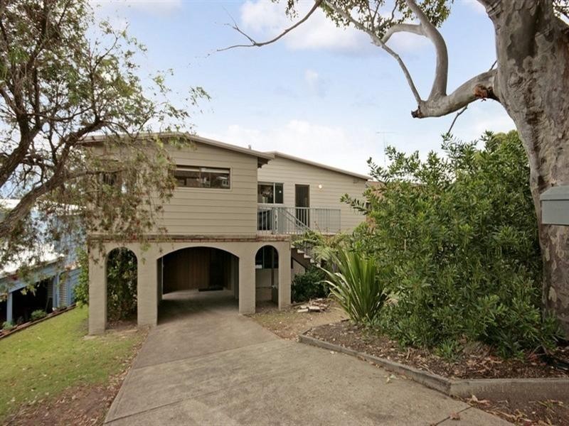 19 Tallawang Avenue, Malua Bay NSW 2536