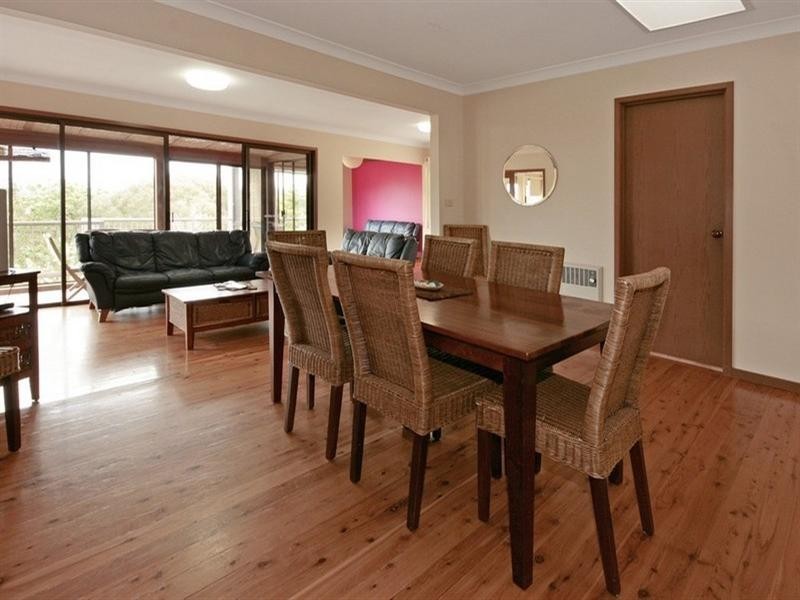 19 Tallawang Avenue, Malua Bay NSW 2536