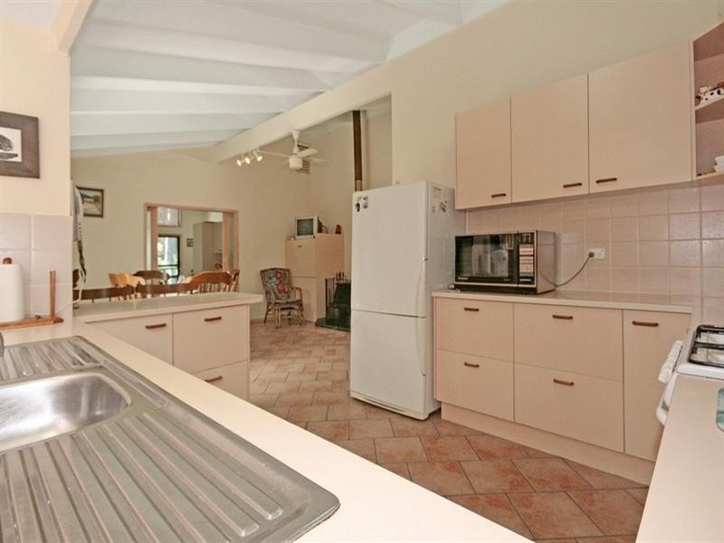 1 Allinga Close, Lilli Pilli NSW 2536