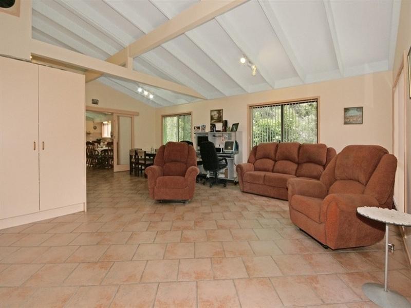 1 Allinga Close, Lilli Pilli NSW 2536