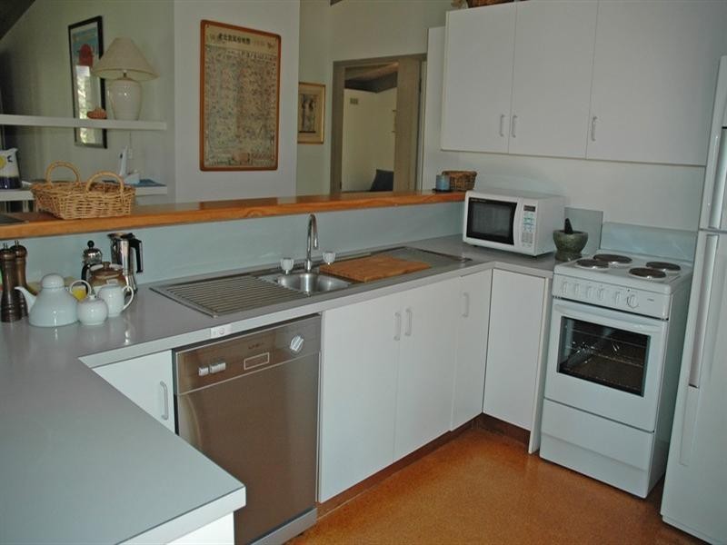 27 Denise Drive, Lilli Pilli NSW 2536