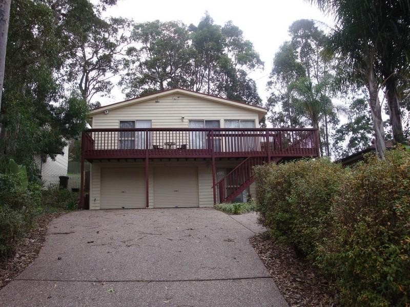 16 Wallarah Road, Surfside NSW 2536
