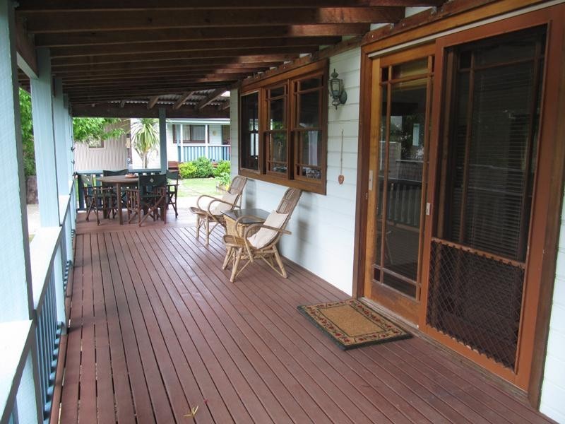 96 Smith Street, Broulee NSW 2537