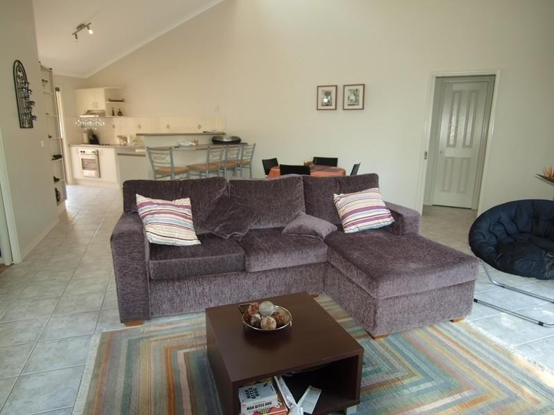 7/6 Lisa Place, Sunshine Bay NSW 2536