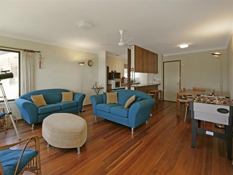 23 Whitesands Place, Surf Beach NSW 2536