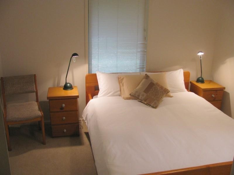 95 Annetts Parade, Mossy Point NSW 2537