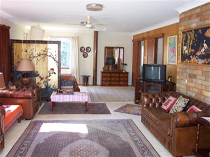 35 Sproxtons Lane, Nelligen NSW 2536