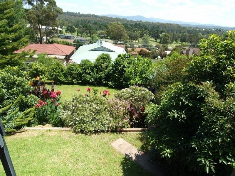 16 Riverview Crescent, Catalina NSW 2536