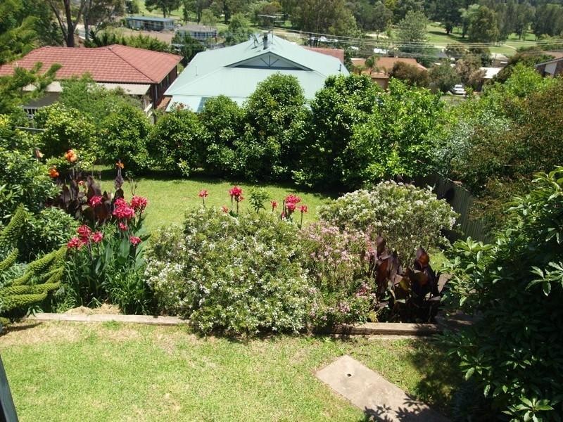 16 Riverview Crescent, Catalina NSW 2536