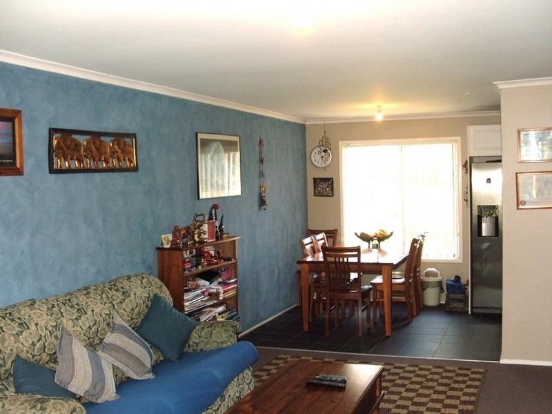 5 Jeffery Place, Moruya NSW 2537