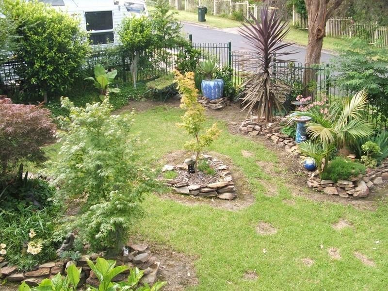 5 Jeffery Place, Moruya NSW 2537